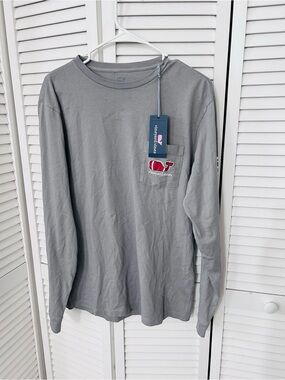 Vineyard Vines Gray Long-Sleeve Pocket Tee with Whale Logo